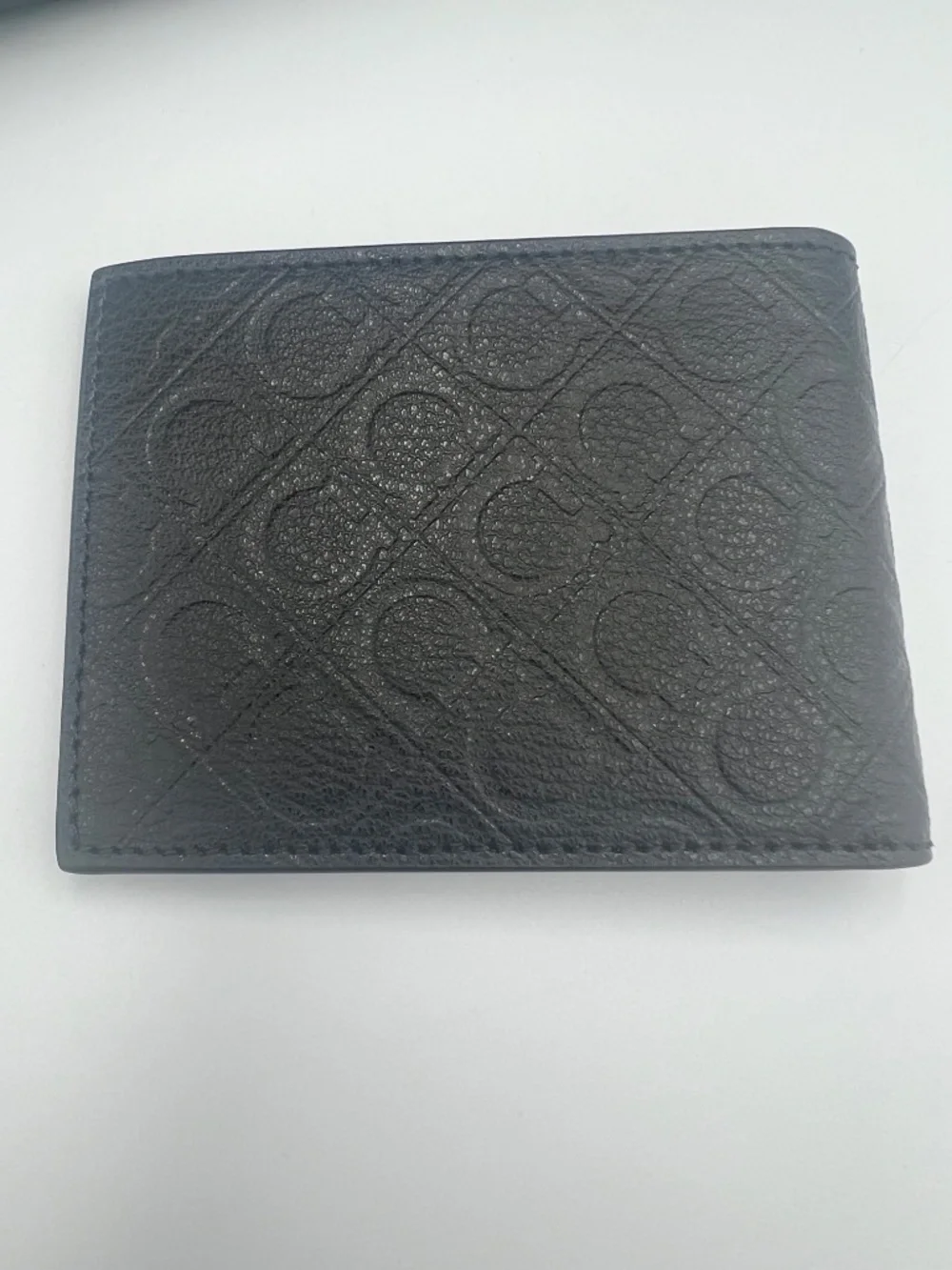New FERRAGAMO Embossed Gancini Leather Bifold Wallet Black